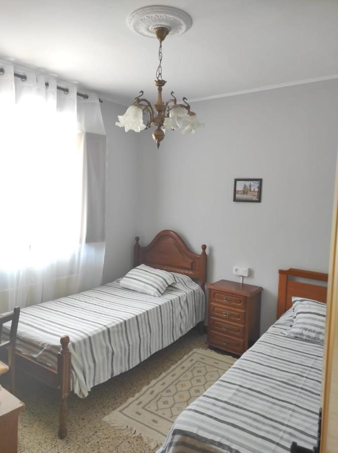 Casa Familiar Con Finca Privada ビベイロ エクステリア 写真
